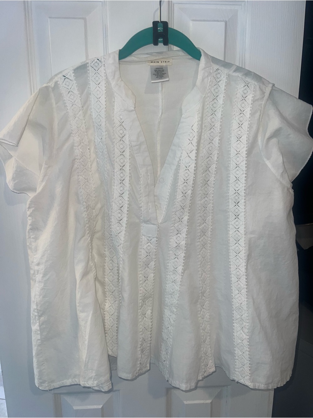 Main Strip White Embroidered Short-Sleeve Button Down Shirt